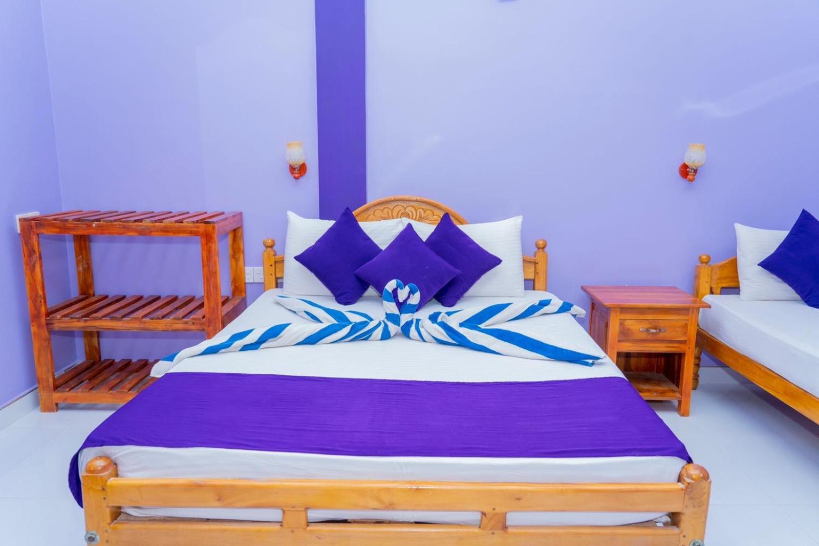 Snp Star Guest House Trincomalee Extérieur photo